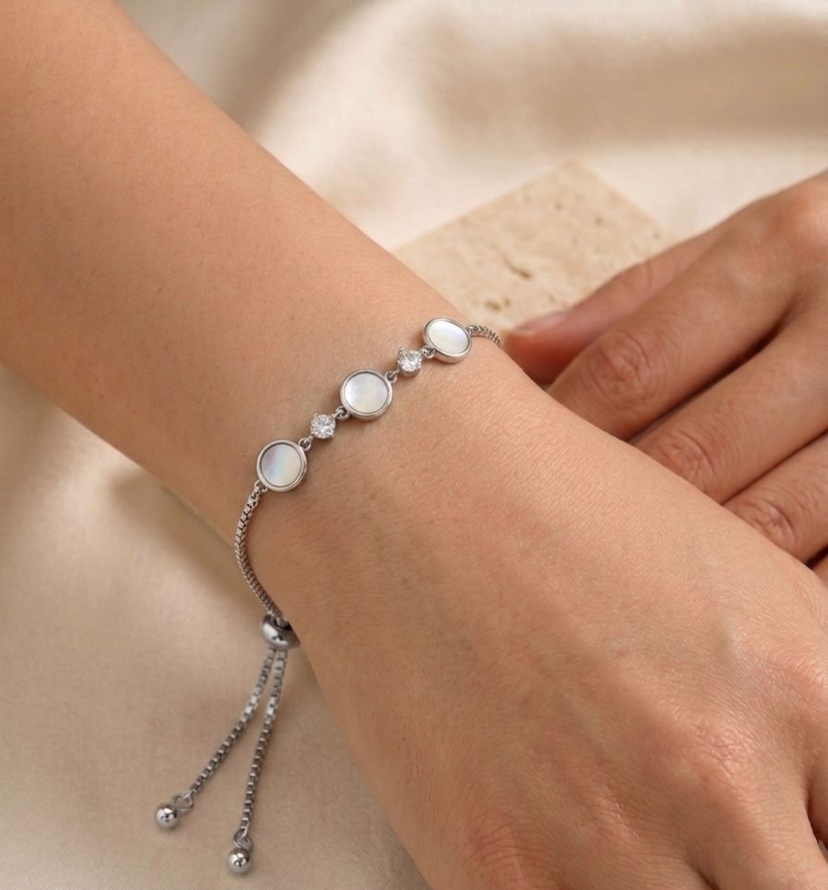 Adjustable Bracelets - Rose (SYBR-21)