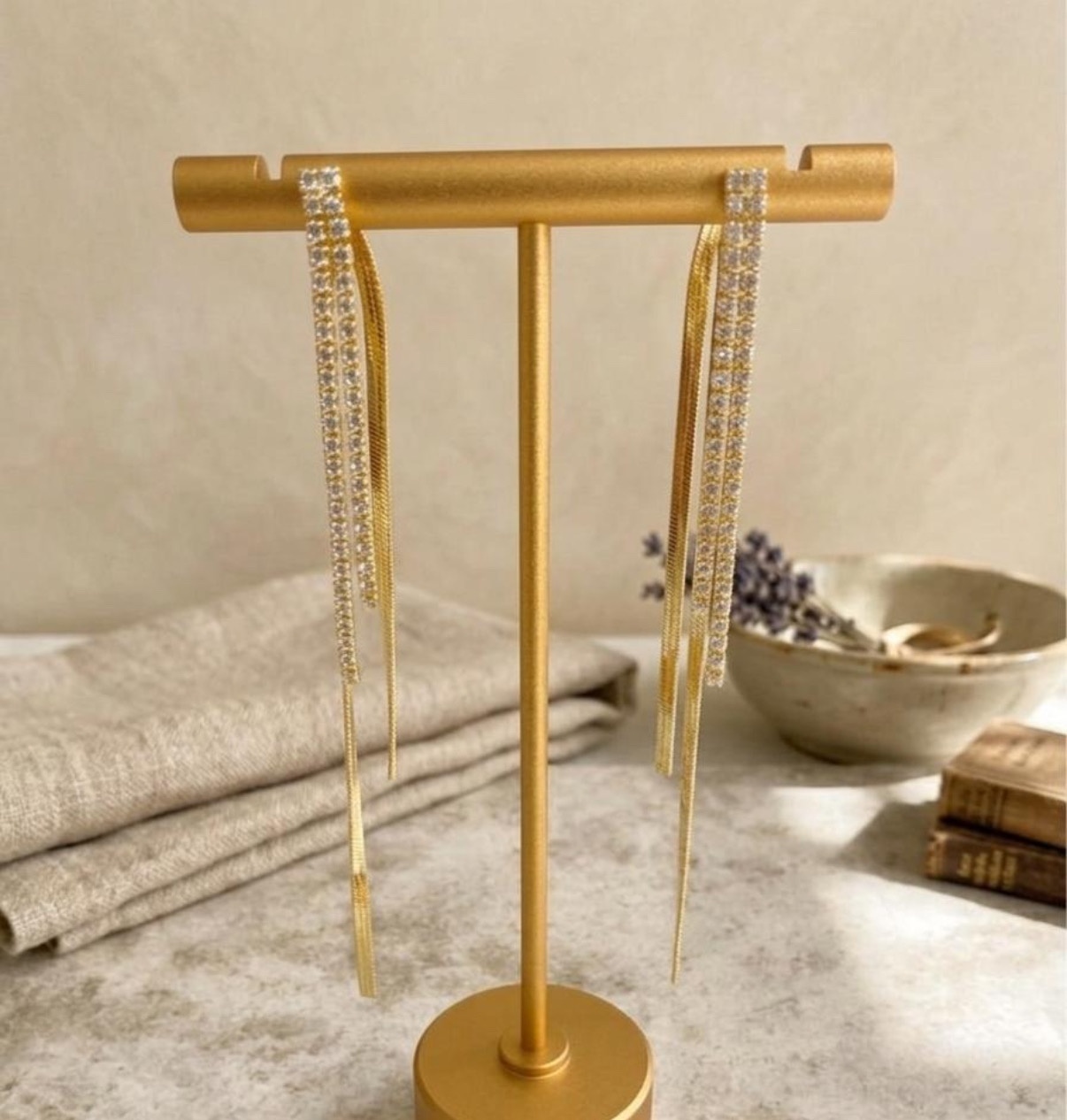 Long Earrings - Golden (FUER-45)