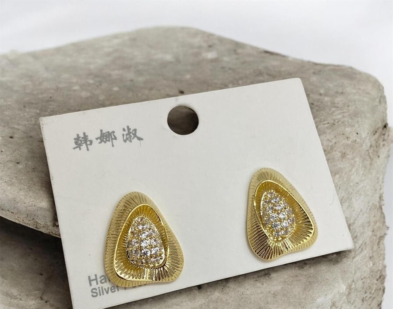 Stud Earrings (YLLER-14)