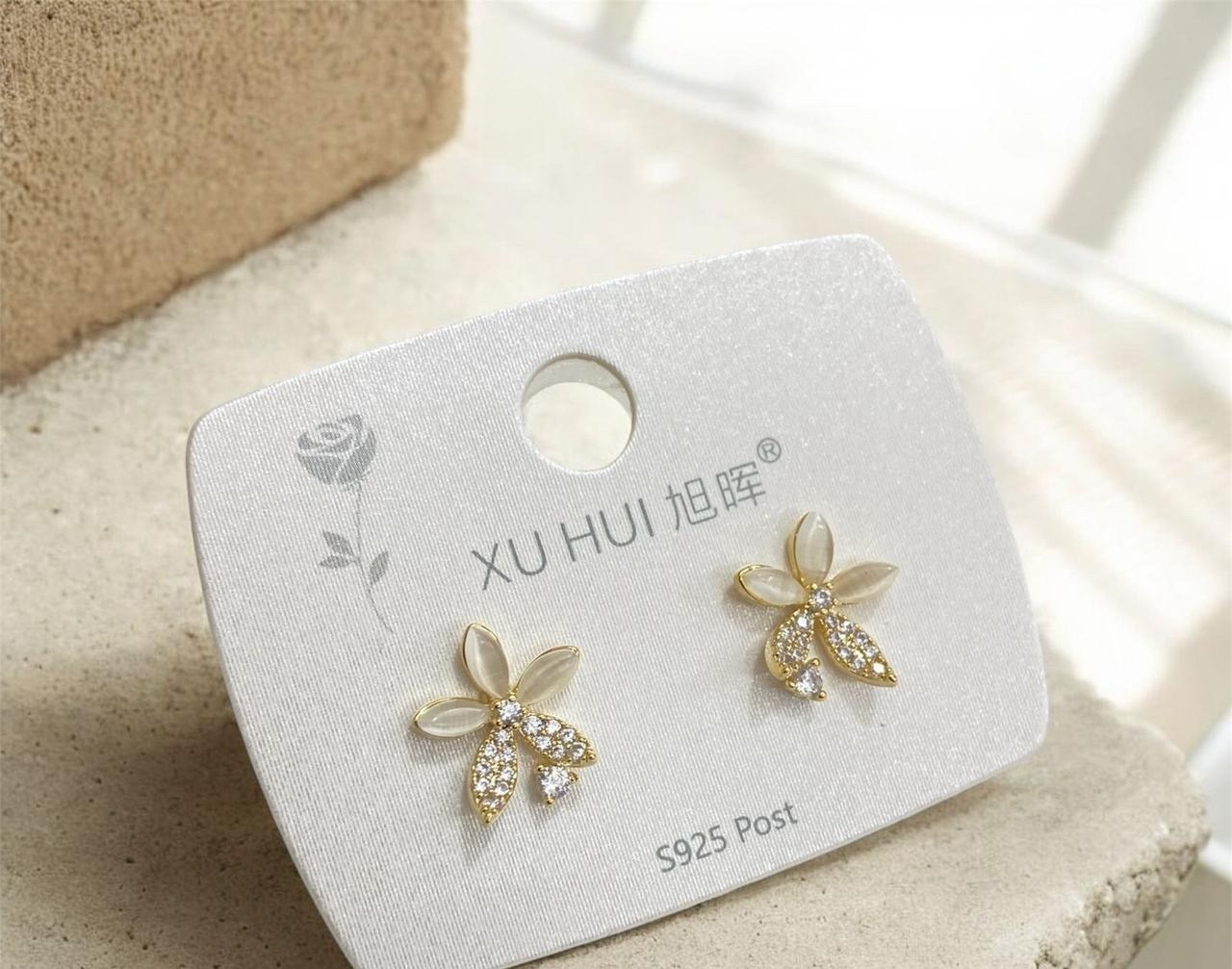 Premium Tops - Golden (XHER-1)